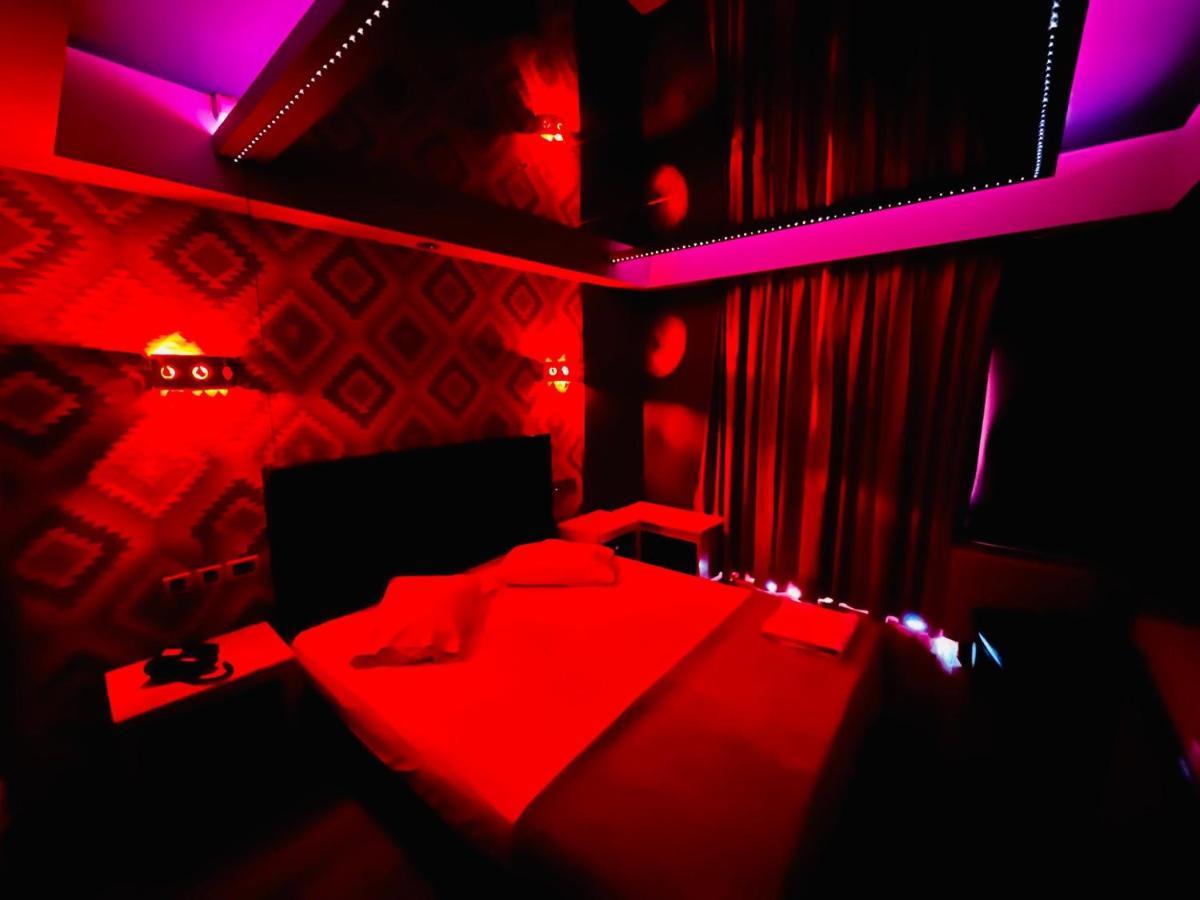 Hotel Prive Skaramangás المظهر الخارجي الصورة